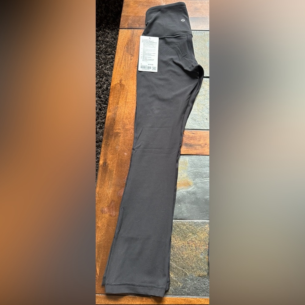 Lululemon size 4 short 28” Align mini flares